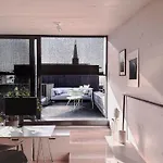 Architect\'S Penthouse With Rooftop In Kreuzberg