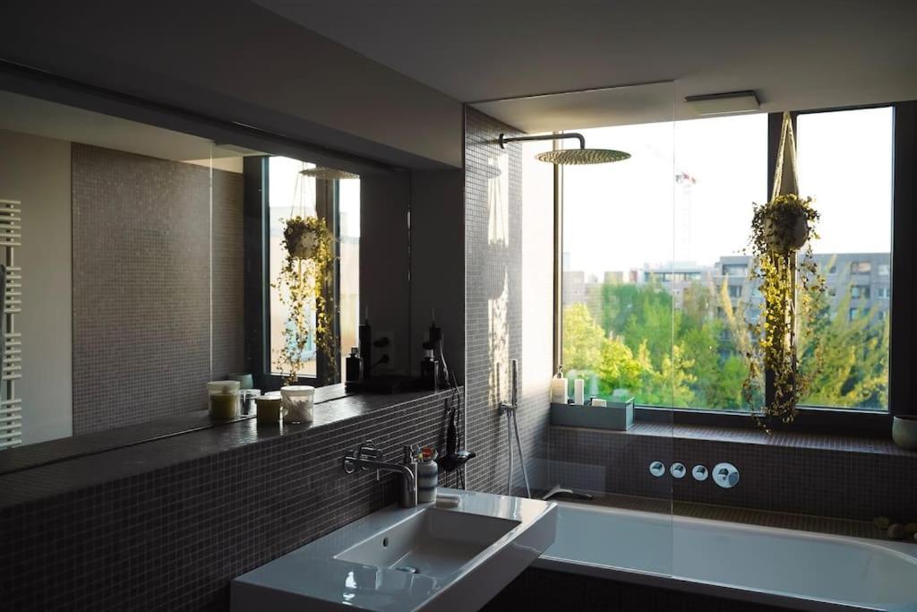 Architect's Penthouse With Rooftop In Kreuzberg Appartement *